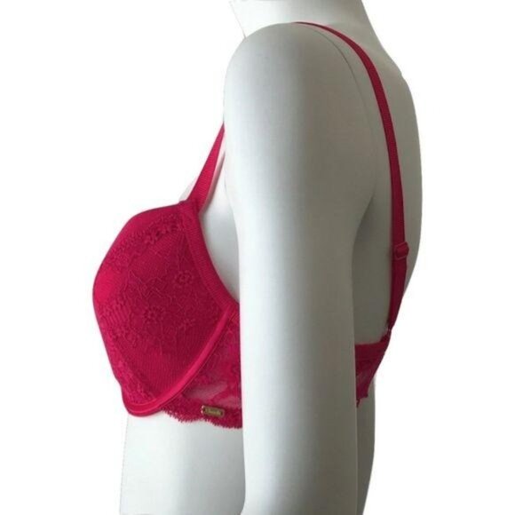 Chantelle Raspberry Lace Bra - Picture 2 of 4